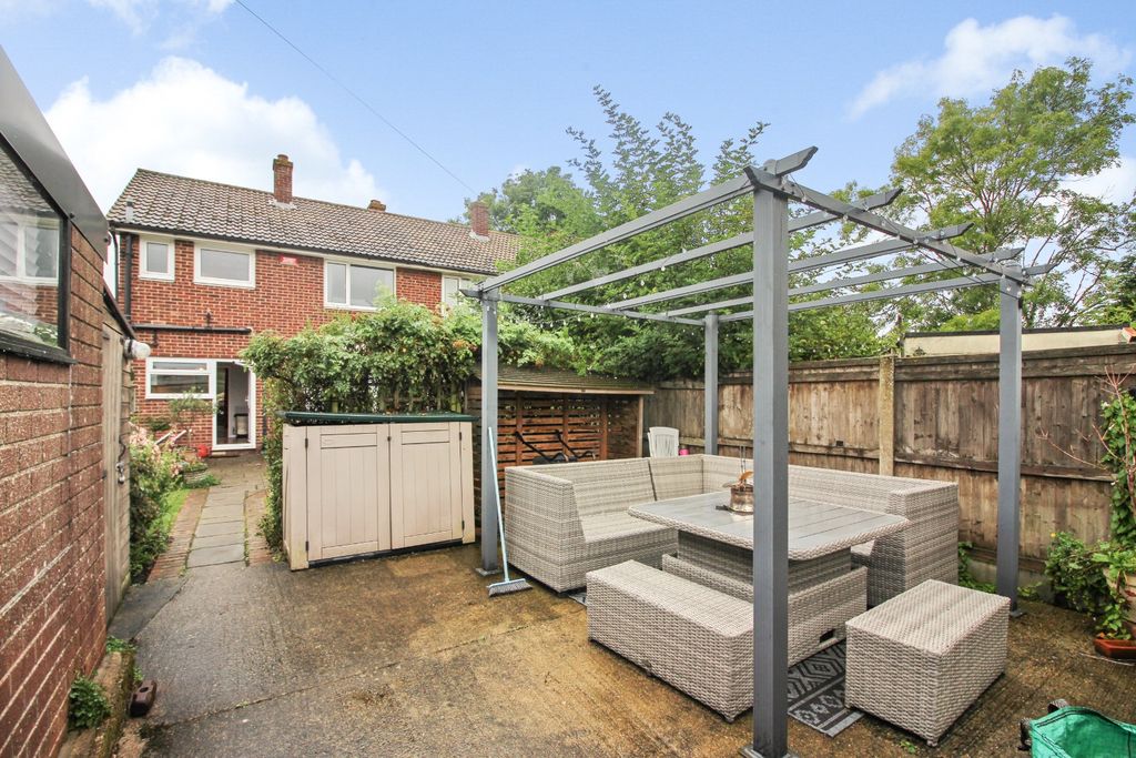 Property photo 3 of 15 2481944