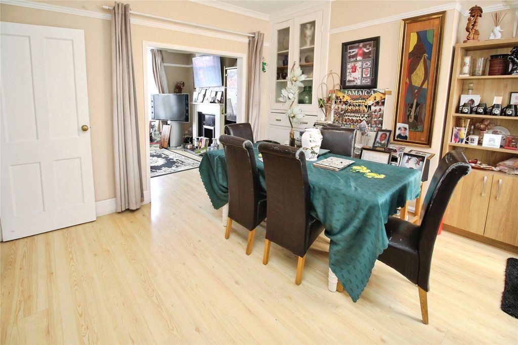 Property photo 3 of 13 Picture No. 06