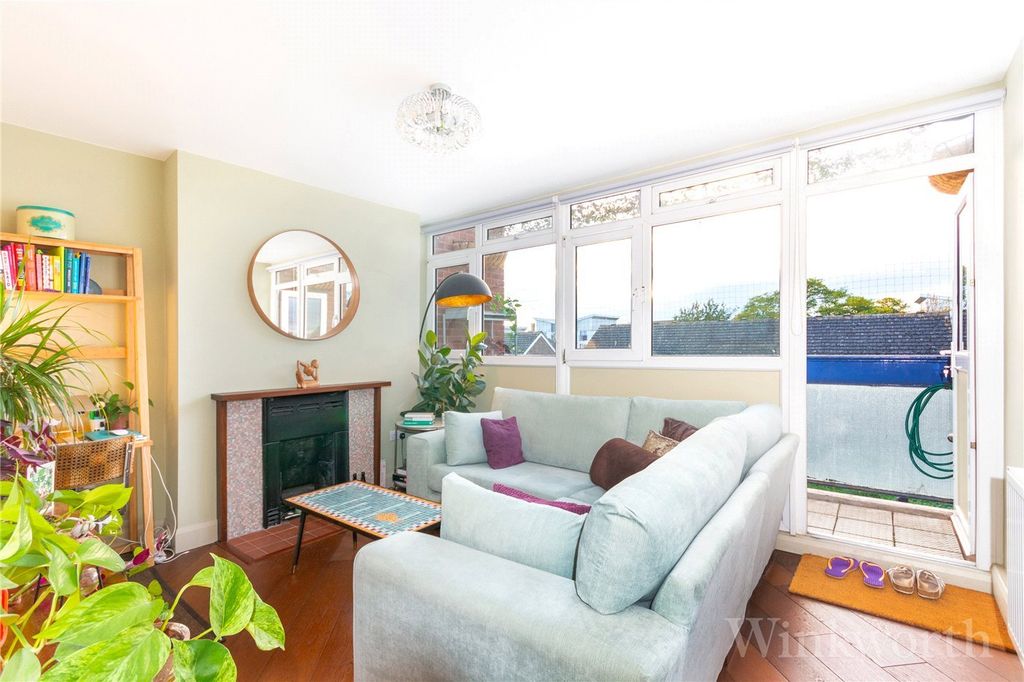 Property photo 2 of 8 Picture No. 03