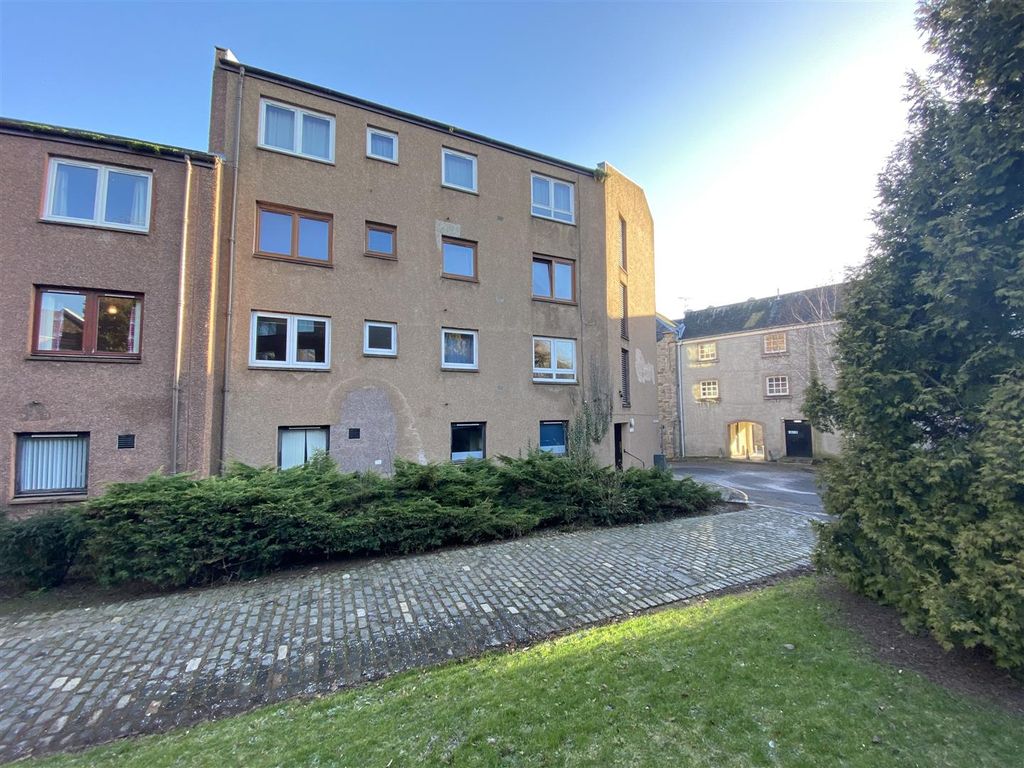 Property photo 1 of 9 1.Jpg