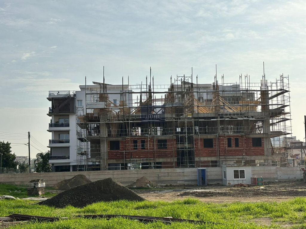 Property photo 2 of 3