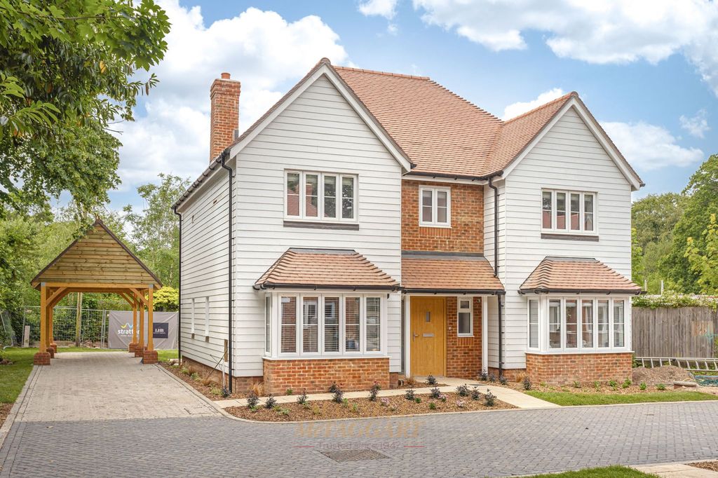 Property photo 1 of 34