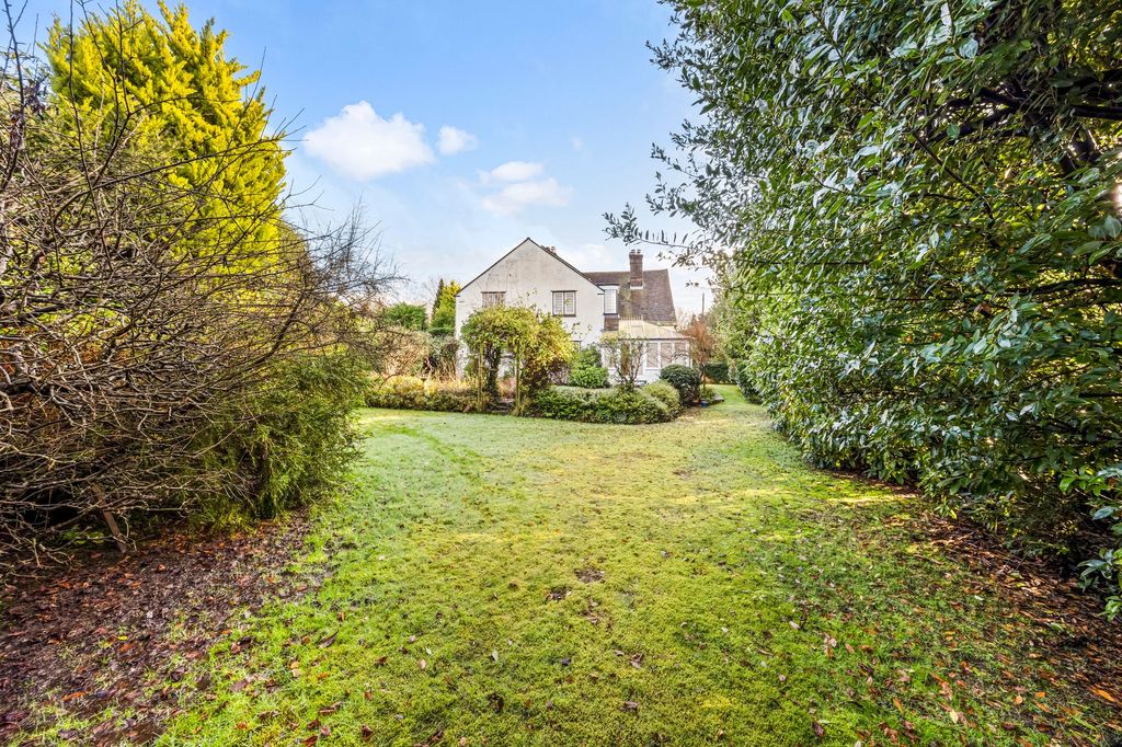 Property photo 3 of 26