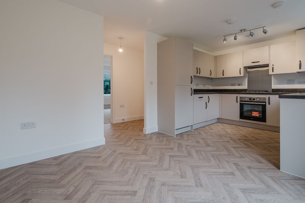 Property photo 3 of 12 Photo