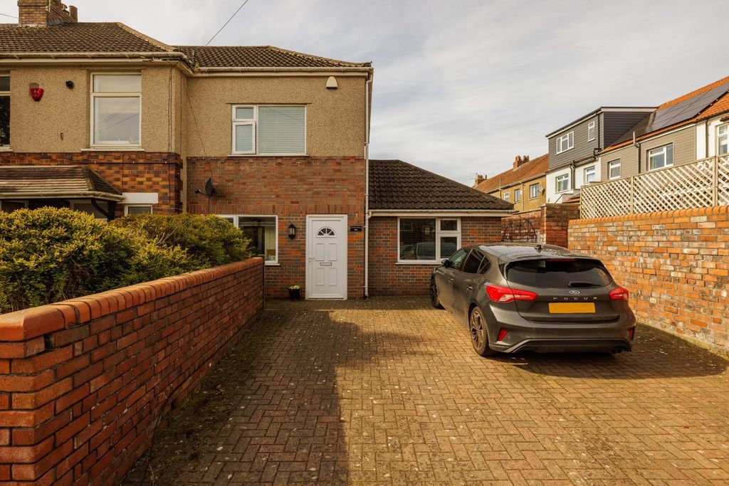 Property photo 2 of 19 Char9269.Jpg