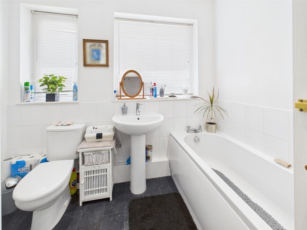 Additional image 10 of 4 bed bungalow for saleBolney Avenue, Peacehaven BN10