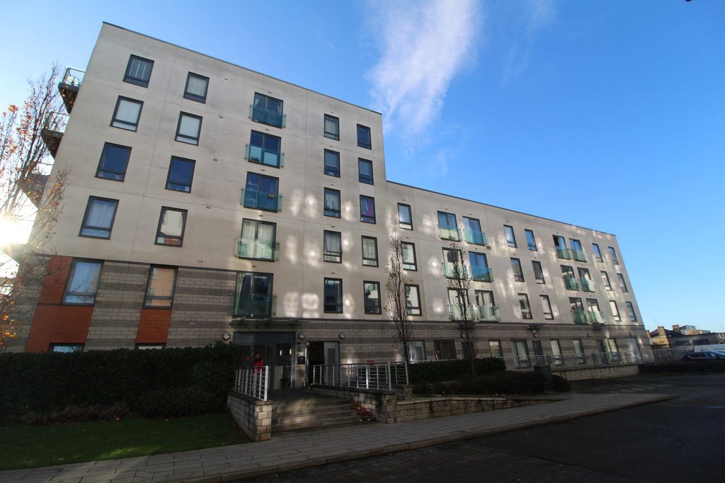 Property photo 1 of 5