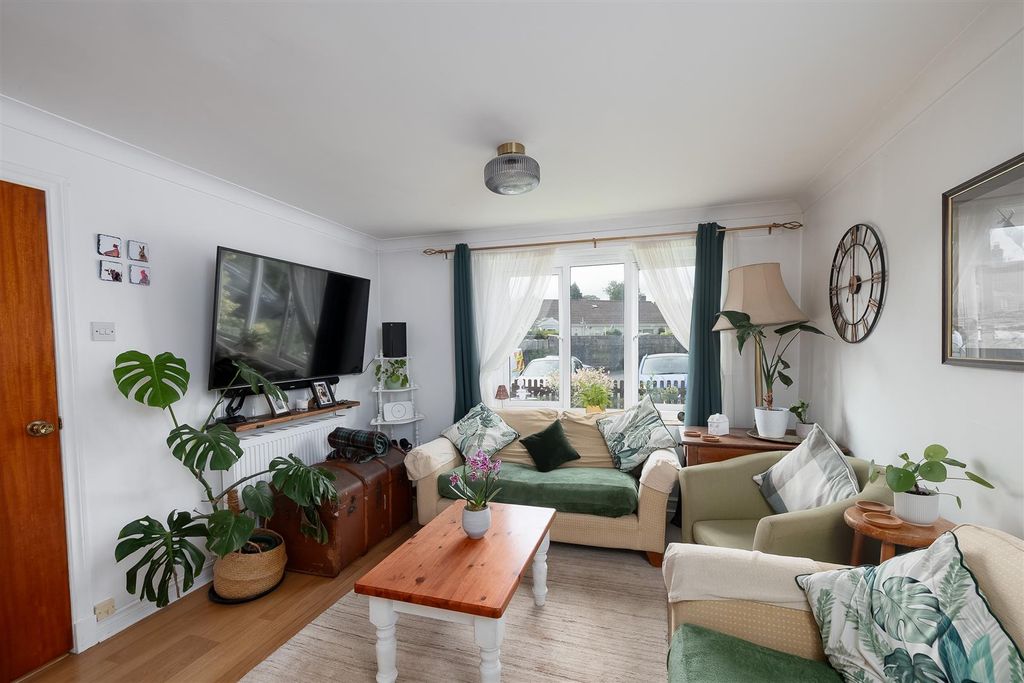 Property photo 2 of 19 0016.Jpg