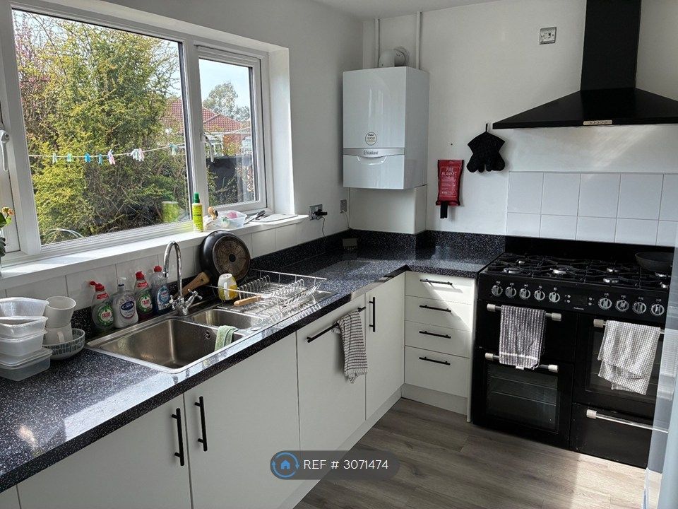 Property photo 3 of 5