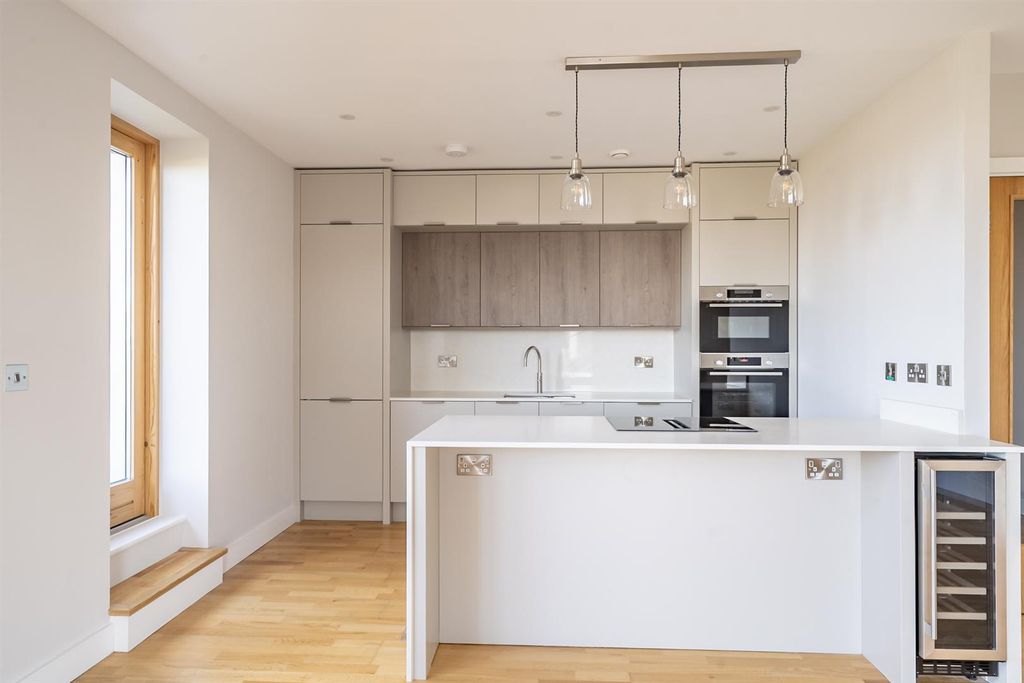 Property photo 2 of 29 Open Plan Living