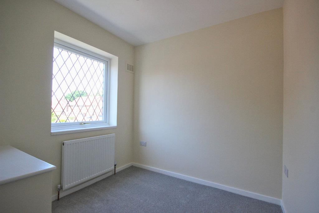 Property photo 1 of 12 Img_5812_Lzn.Jpg
