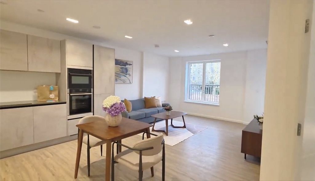 Property photo 2 of 7 Picture No. 05