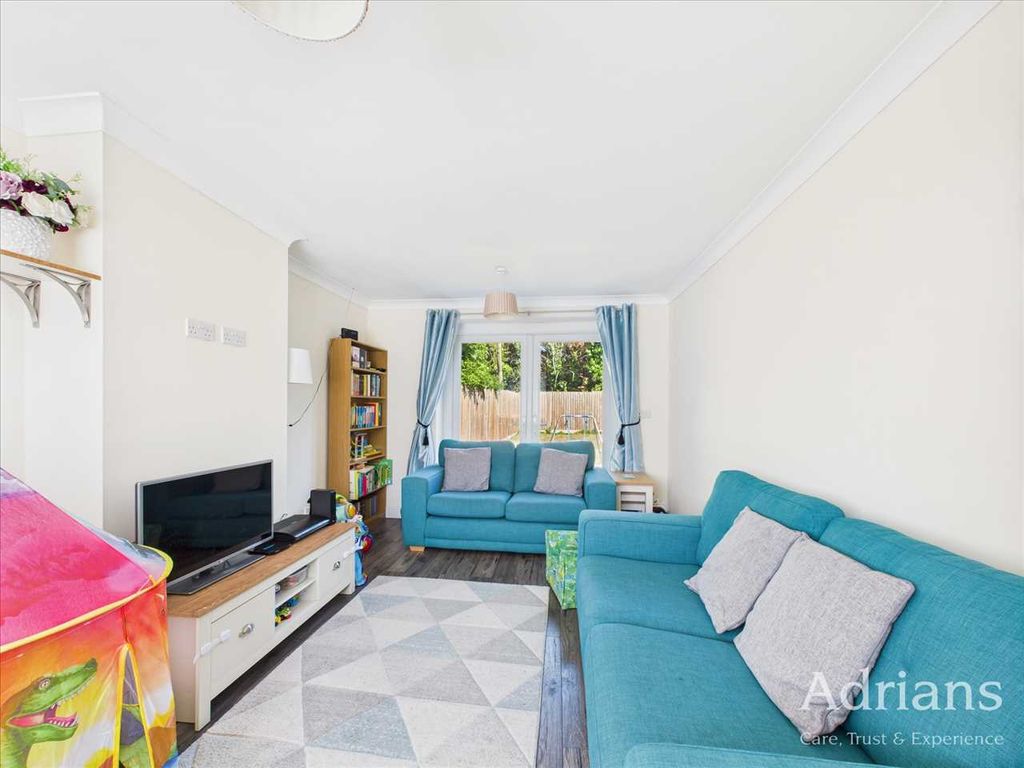 Property photo 2 of 11