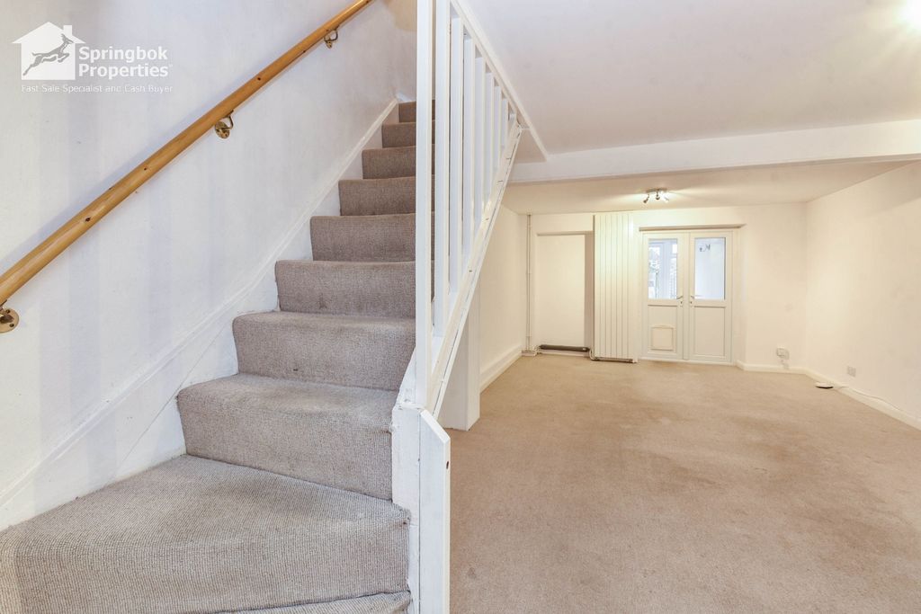 Property photo 3 of 10 Image 3