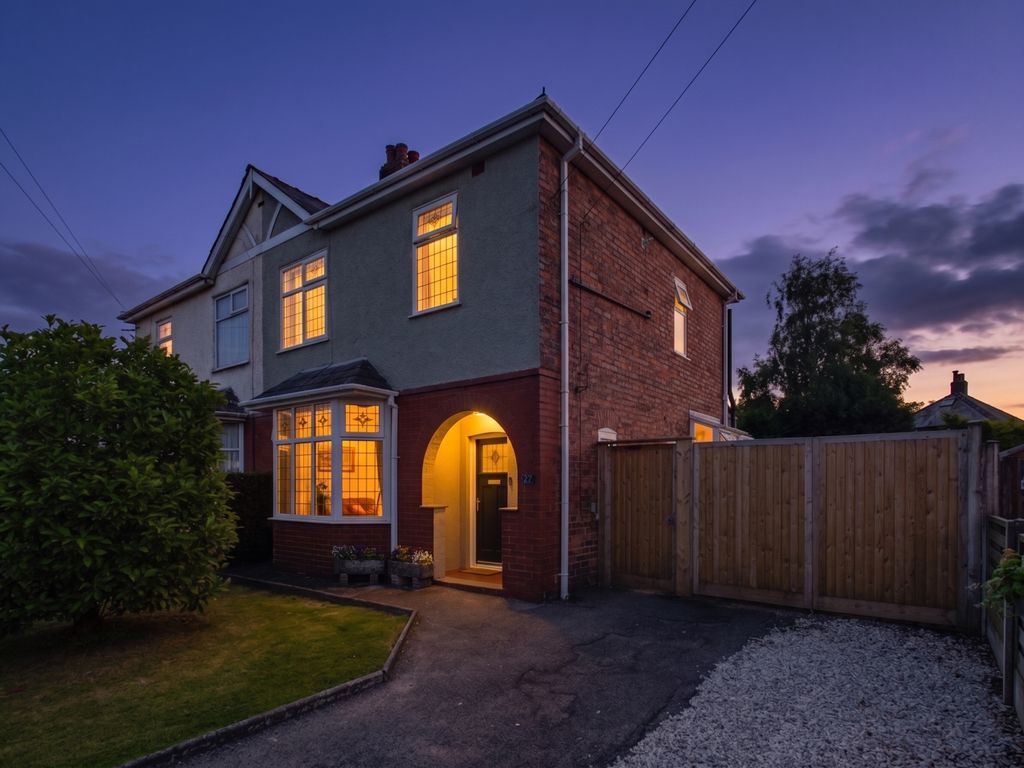 Property photo 1 of 17 Dusk External