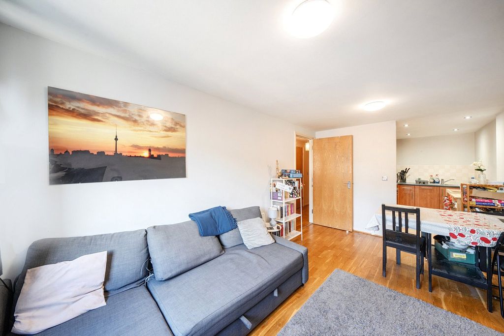 Property photo 2 of 11 1421375-3-69A6c91...