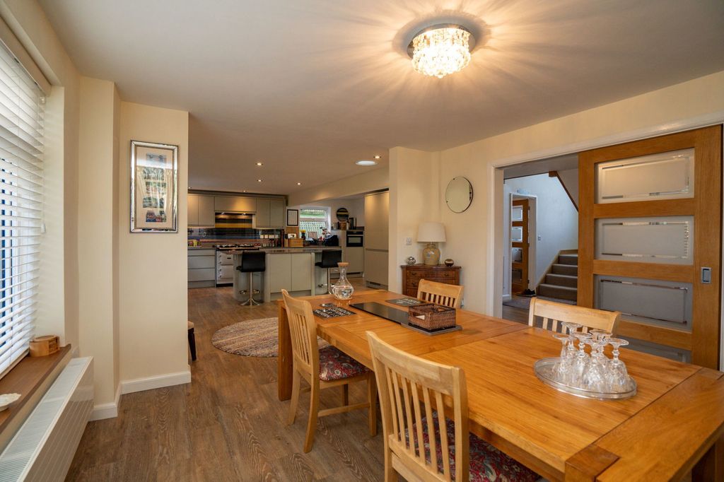 Additional image 10 of 4 bed detached house for saleMakindye Lodge, Victoria Road, Malvern WR14