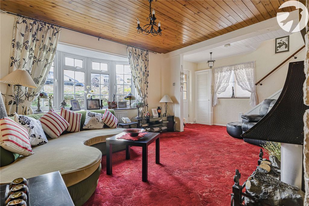 Property photo 3 of 21 Robinson Jackson