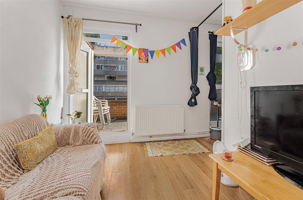 Property photo 2 of 11 Dsc01274.Jpg