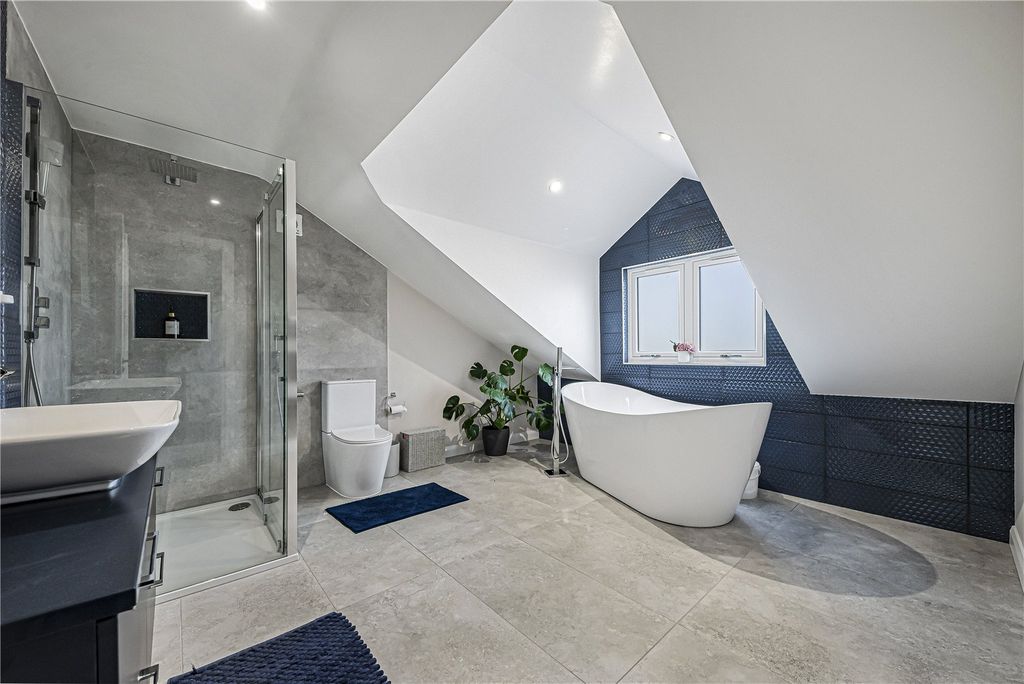 Additional image 22 of 4 bed bungalow for saleBrackendene, Dartford, Kent DA2