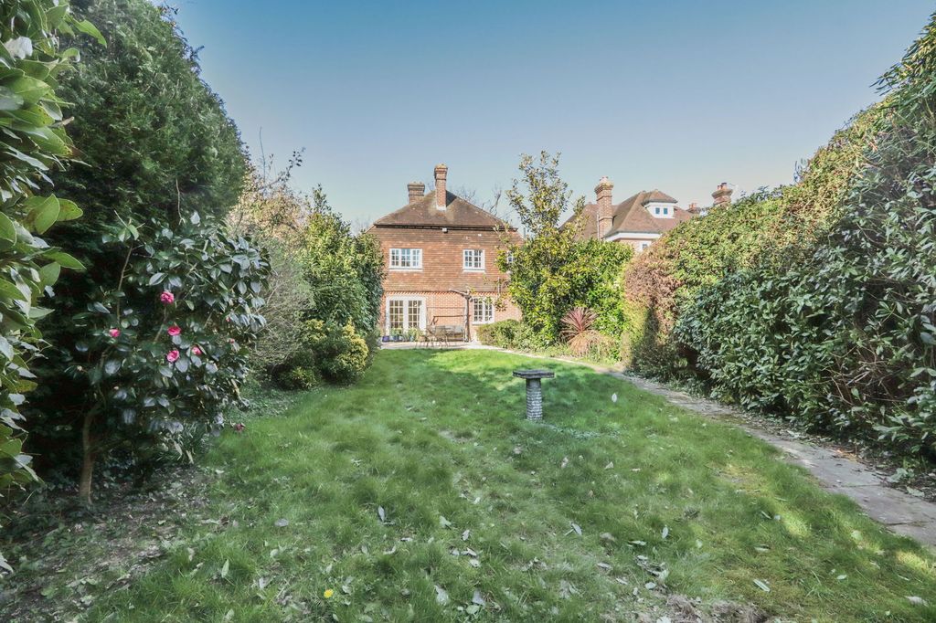 Property photo 2 of 15