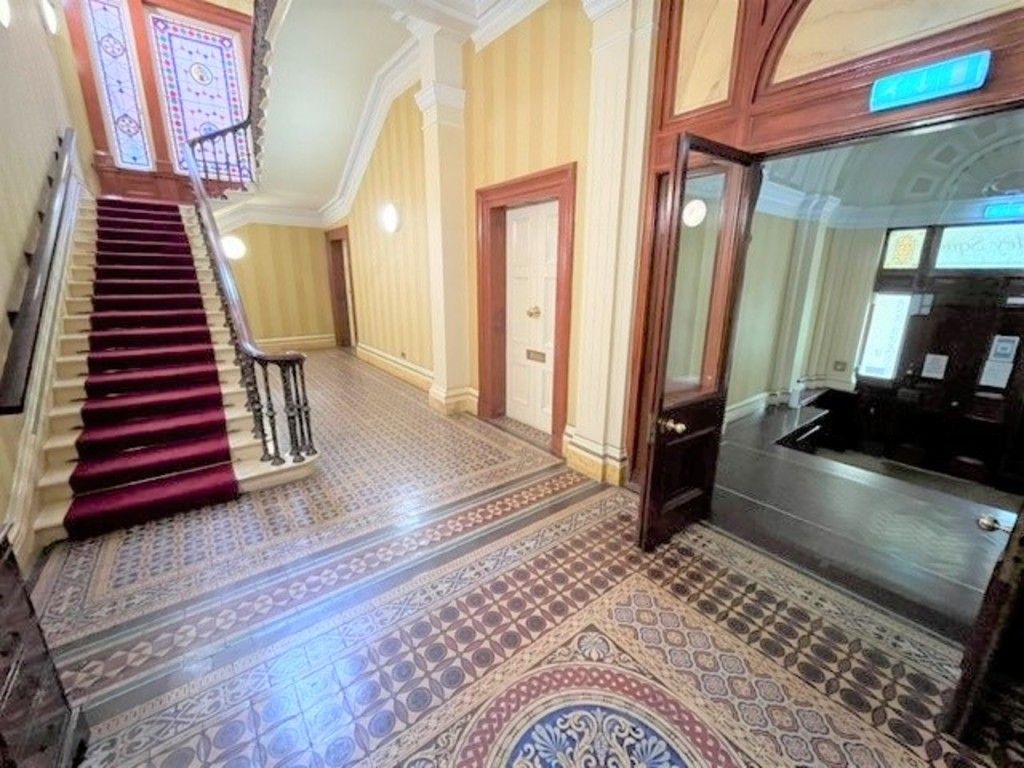 Property photo 2 of 14 2
