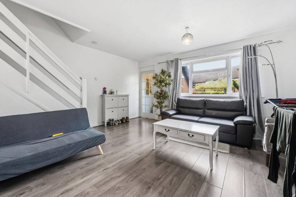 Property photo 3 of 13 3115822