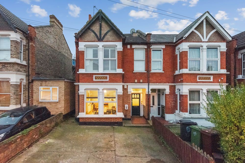 Property photo 3 of 16