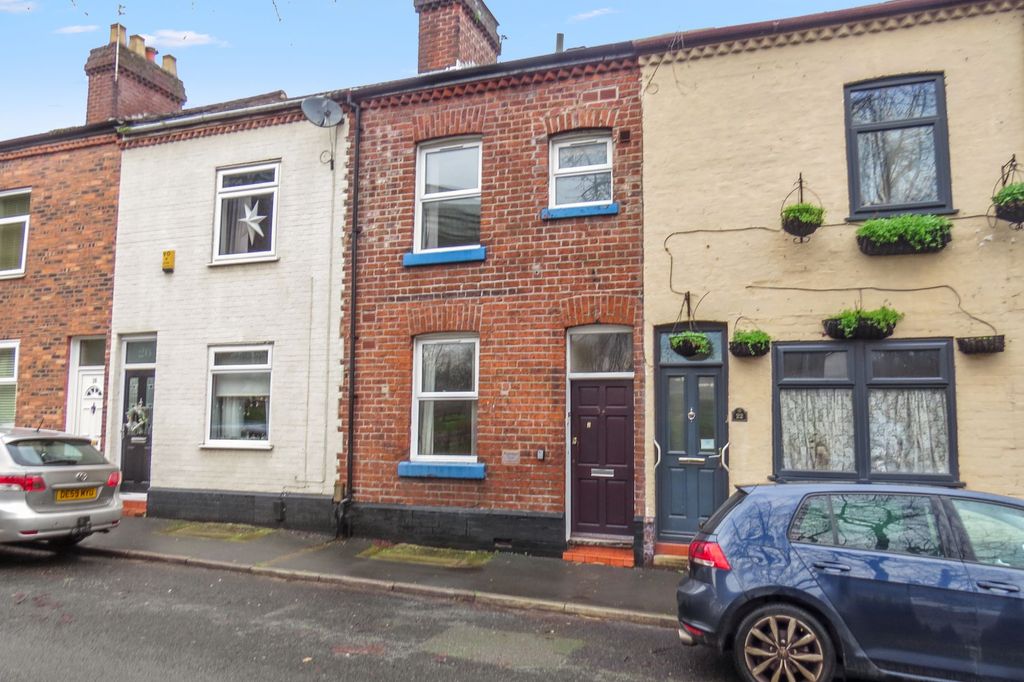 Property photo 1 of 16 24 Egerton Street, Runcorn Wa7 1Hp