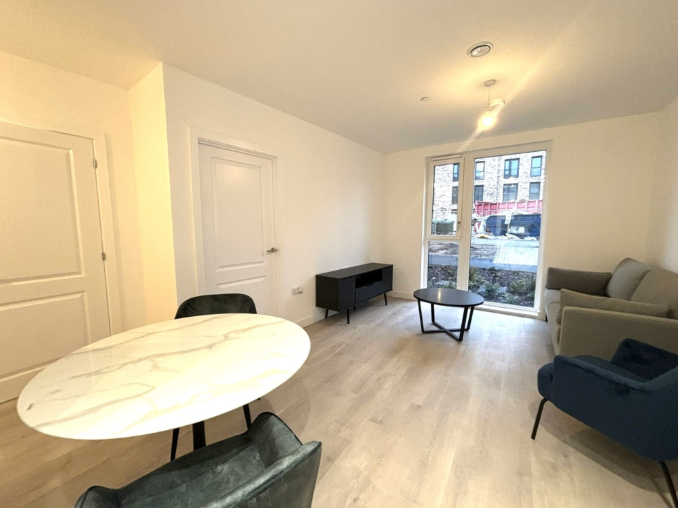 Property photo 1 of 4