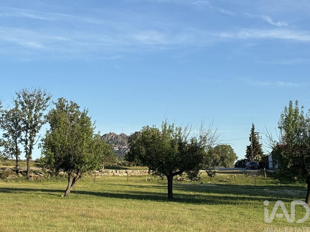 Property photo 3 of 33