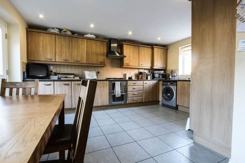 Property photo 3 of 21 Photo 1