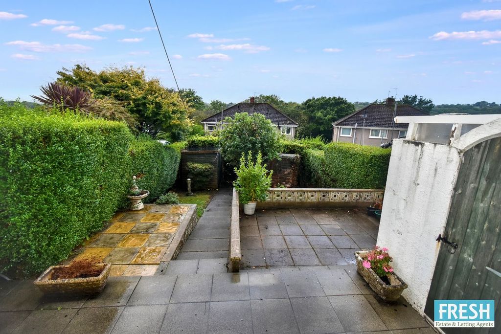 Property photo 3 of 29