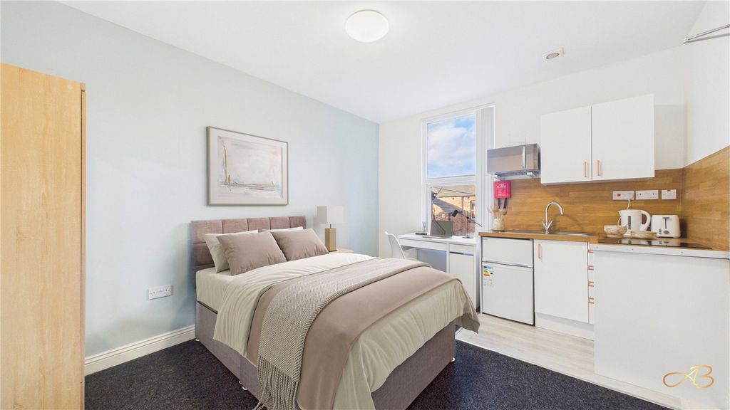 Property photo 1 of 2 Picture No. 06