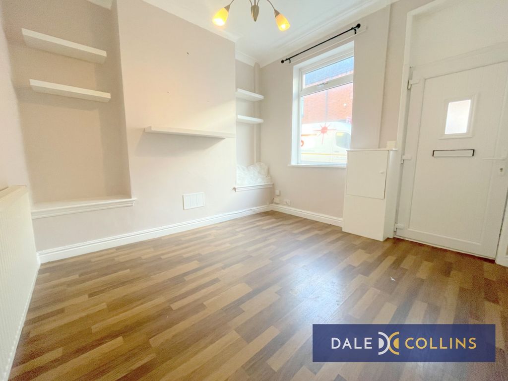 Property photo 2 of 10 Photo 7