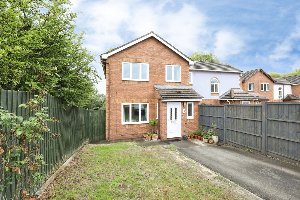 Property photo 1 of 17 Pbox-Img.Jpg