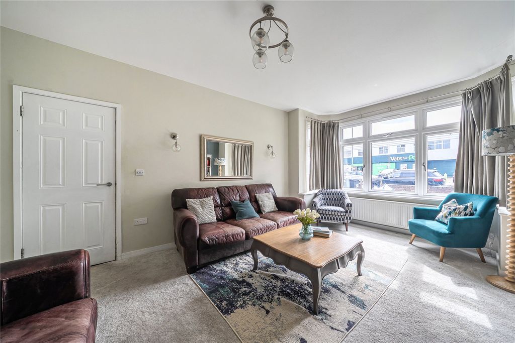 Property photo 2 of 18 Picture No. 19