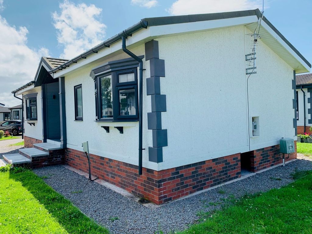 Property photo 3 of 35 3.Jpg
