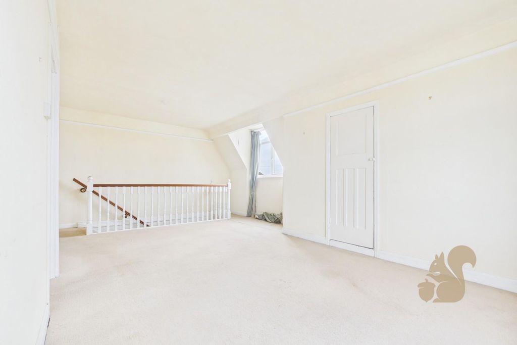 Property photo 2 of 22 Cam03877G0-Pr0311-Still012.Jpg