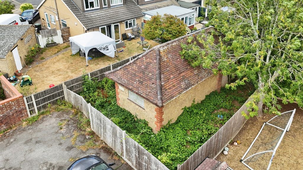 Property photo 3 of 13 Pbox-Img.Jpg