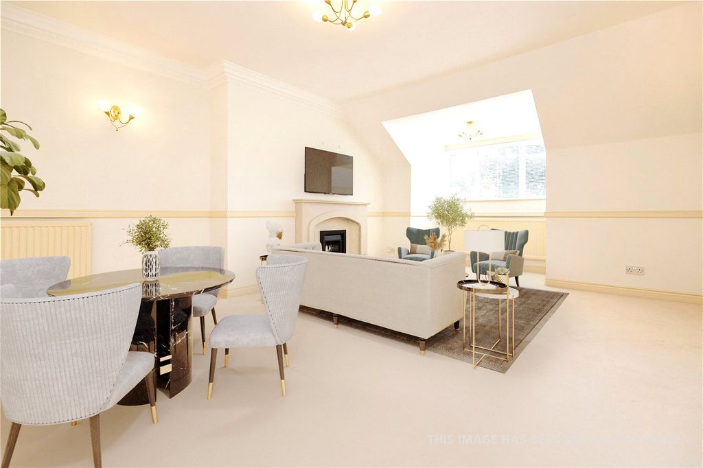 Property photo 3 of 18 Picture No. 32