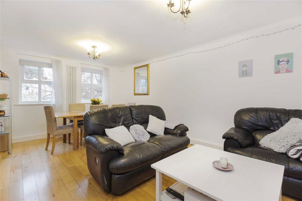 Property photo 3 of 5