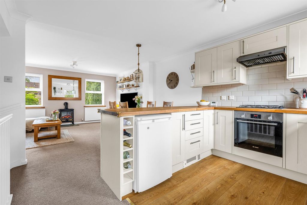 Property photo 3 of 19 Internal-8.Jpg
