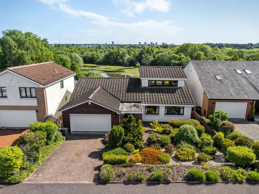 Property photo 1 of 39