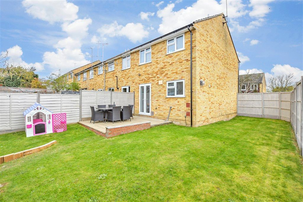 Property photo 2 of 11 Rear Garden