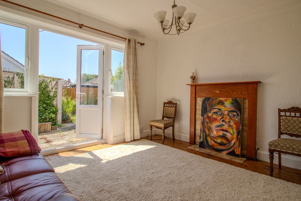 Property photo 2 of 20 4391965