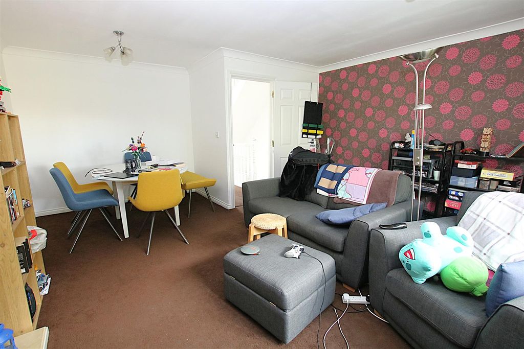 Property photo 3 of 12 Img_7867.Jpg