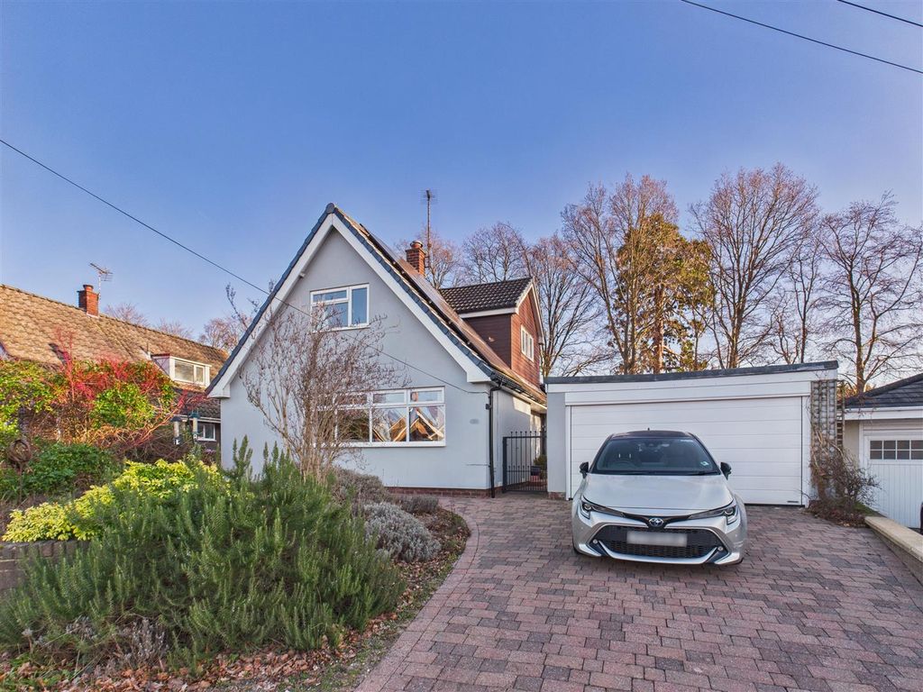 Property photo 1 of 16 Cam03486G0-Pr0221-Still023.Jpg