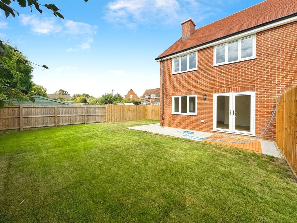 Property photo 3 of 15 Picture No. 38
