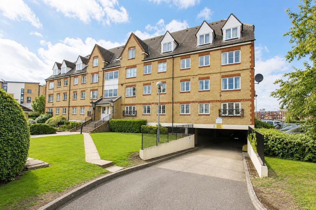 Property photo 1 of 6 ce8Cdc76-6226-4655-8d14-76F53d8c6d77.Png